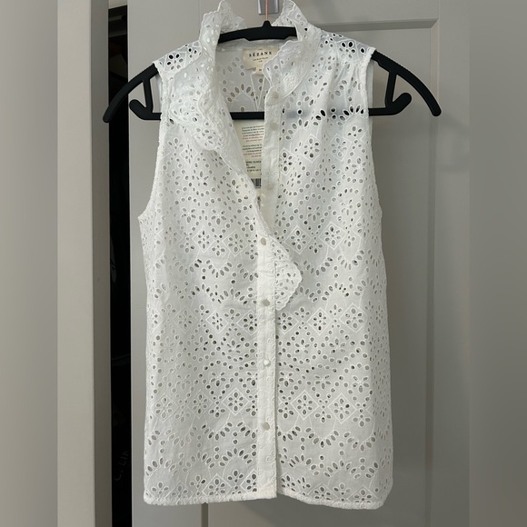 BNWT Sézane CELINDA white Eyelet Button-Up Blouse - Picture 1 of 3